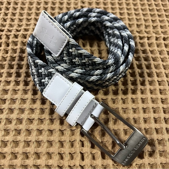 Under Armour | Grey Pattern Stretch‎ Belt 45 Inch Unisex - Picture 1 of 4
